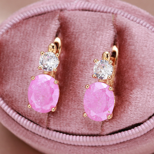 Boucles d'oreilles élégantes avec zirconia rose en or