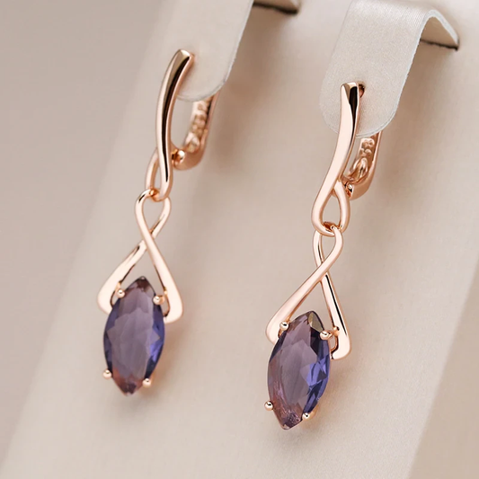 Boucles d'oreilles élégantes avec cristal violet