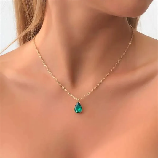 Collier en cristal vert vintage