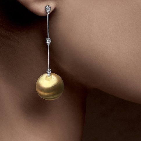 Boucles d'oreilles sphériques dorées vintage