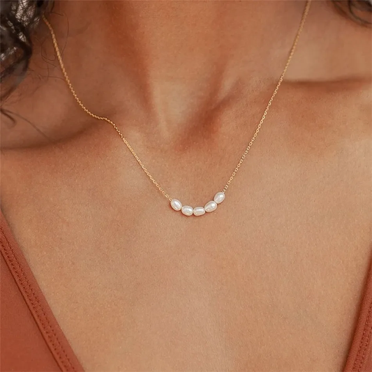 Collier en Or avec Perles Élégantes