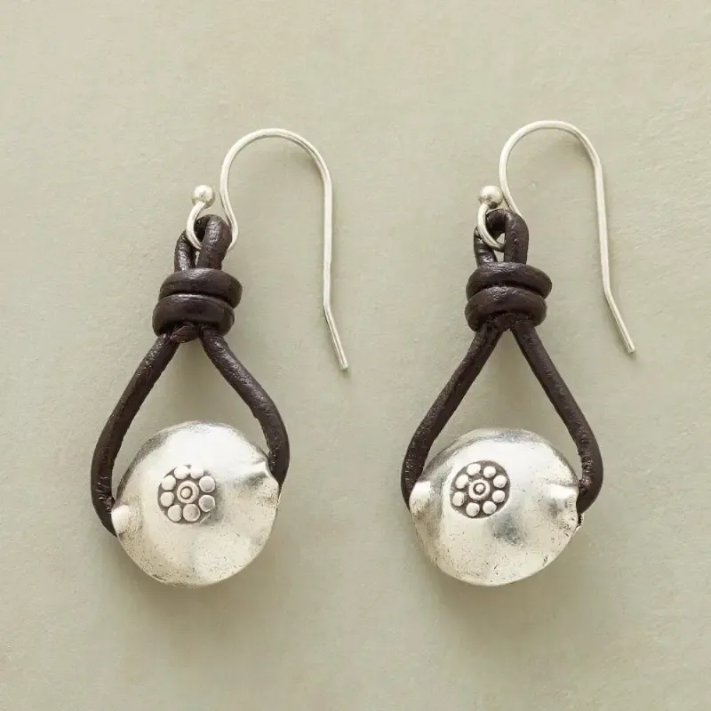 Boucles d'oreilles en cuir argent vintage