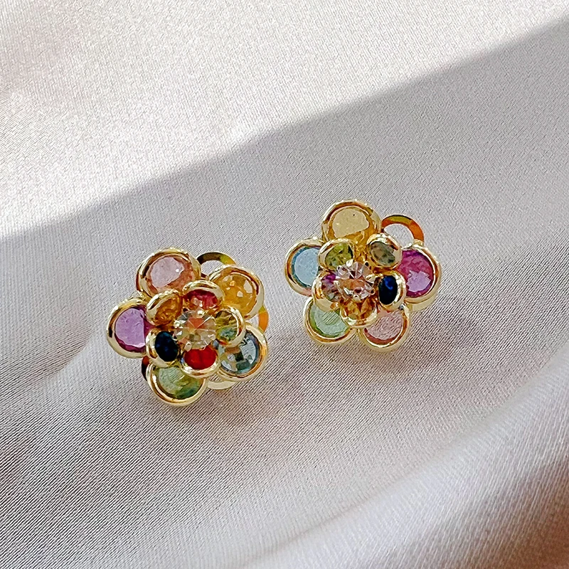 Boucles d'oreilles en cristal coloré élégant