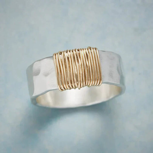 Bague en Argent avec Fils Dorés Vintage