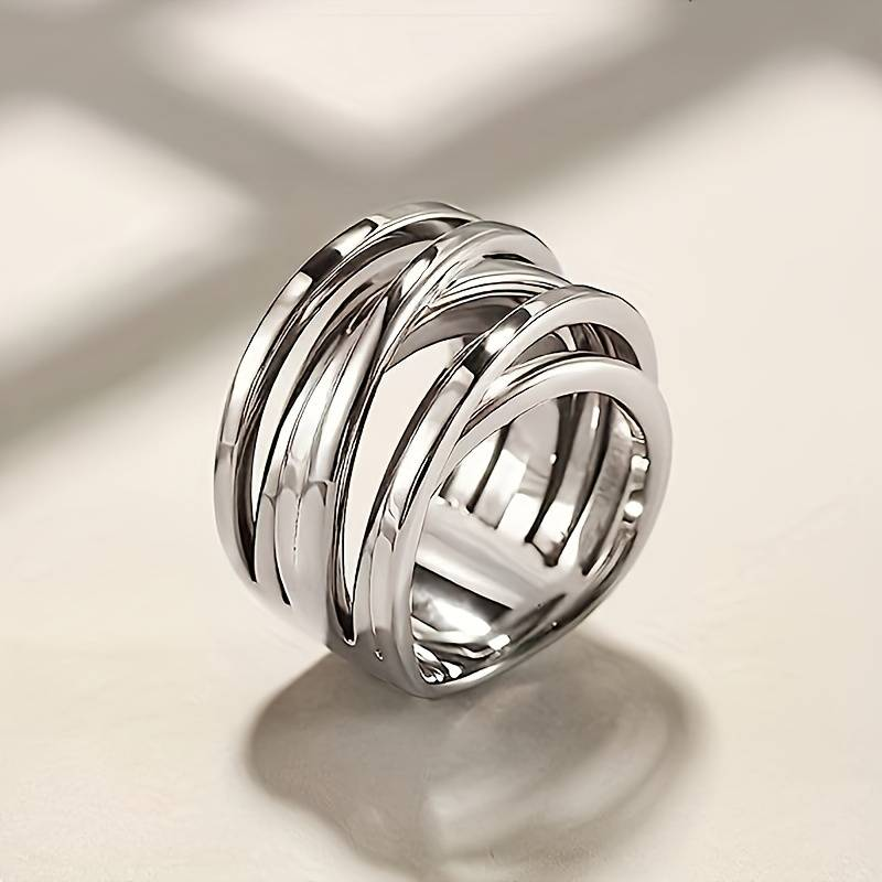 Bague en Argent Striée au Style Vintage
