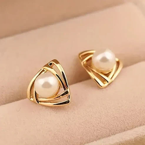 Boucles d'oreilles en perles et or exquises