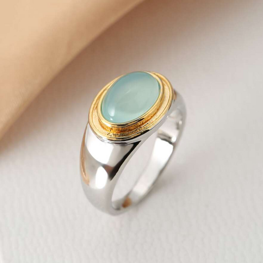 Bague Cabochon avec Monture en Argent et Or