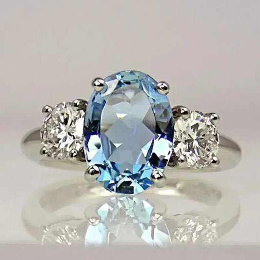 Bague avec cristal de diamant bleu en argent