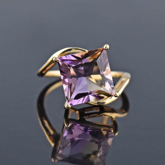 Bague Violette avec Cristal Cubique Vintage