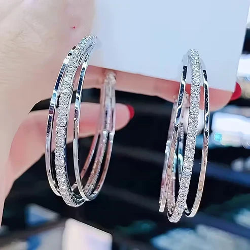 Boucles d'oreilles en forme de cerceau brillantes