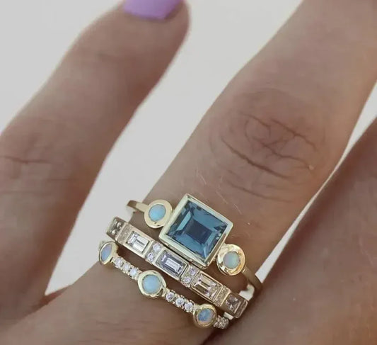 Bague vintage en cristal bleu